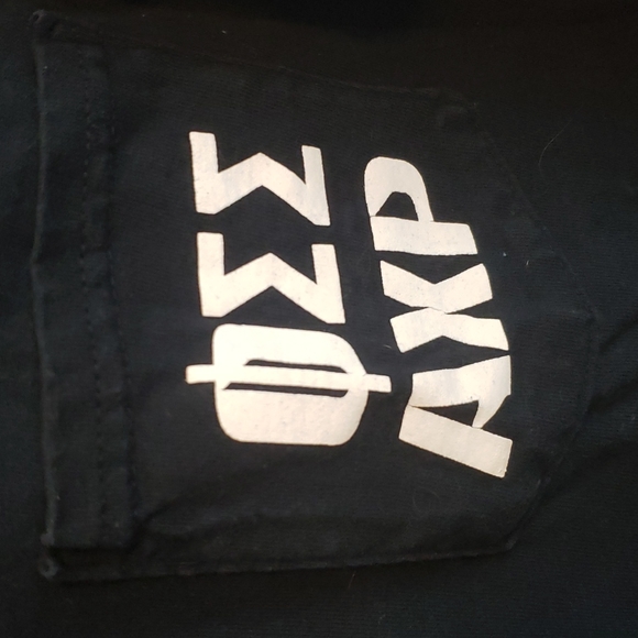 Phi Sigma Sigma MTV long sleeve shirt - Picture 2 of 4